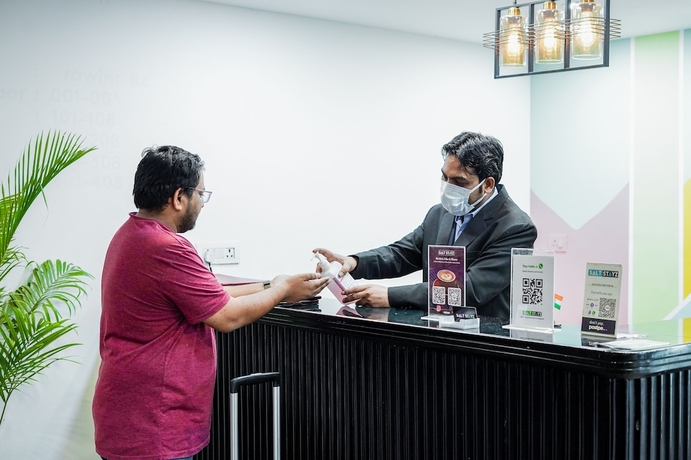 Imagen de los interiores del Hotel Saltstayz Sector 46 - Sohna Road. Foto 10