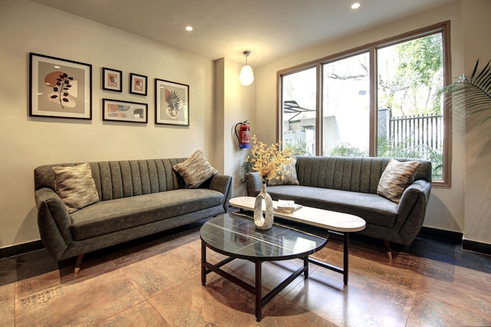 Imagen de los interiores del Hotel Saltstayz Select - Golf Course Road and Sector 27. Foto 16