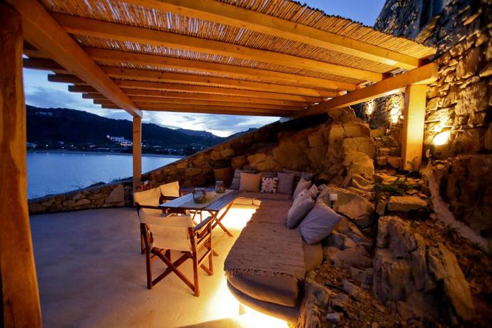 Imagen de los exteriores del Hotel Salty Houses. Foto 16