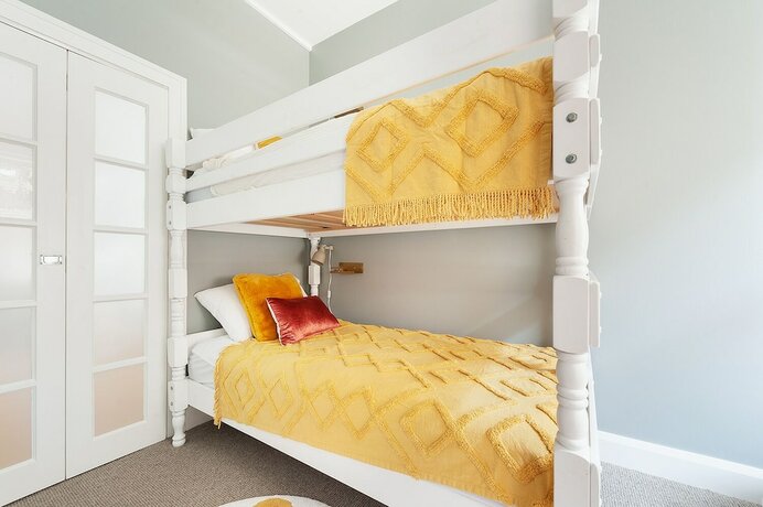 Imagen general del Hotel Salty's 2 Bedroom Beach Home. Foto 6
