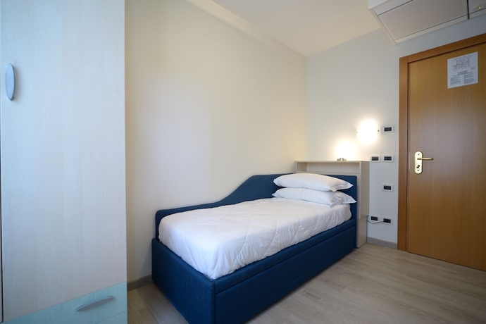 Imagen de la habitación del Hotel Salus, Lignano Sabbiadoro. Foto 9