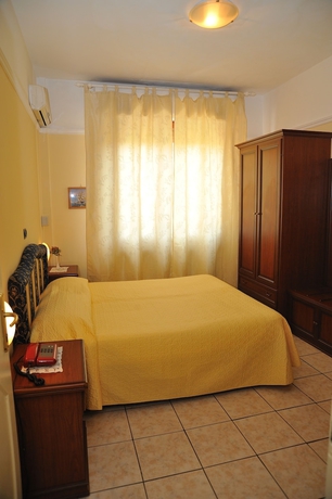 Imagen de la habitación del Hotel Salus, Montecatini Terme. Foto 3