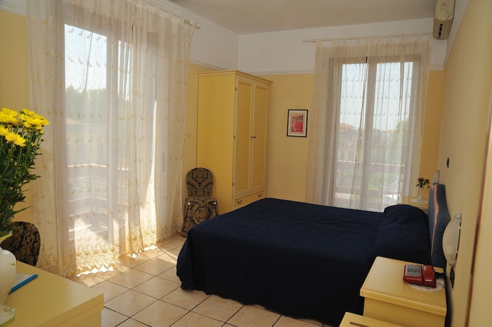 Imagen de la habitación del Hotel Salus, Montecatini Terme. Foto 7