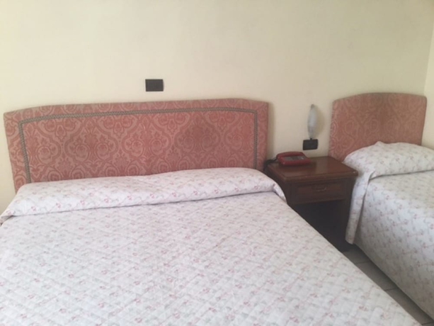 Imagen de la habitación del Hotel Salus, Montecatini Terme. Foto 9