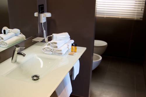 Imagen de la habitación del Hotel Salus, PESCARA. Foto 12