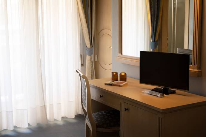 Imagen de la habitación del Hotel Salus Terme. Foto 8
