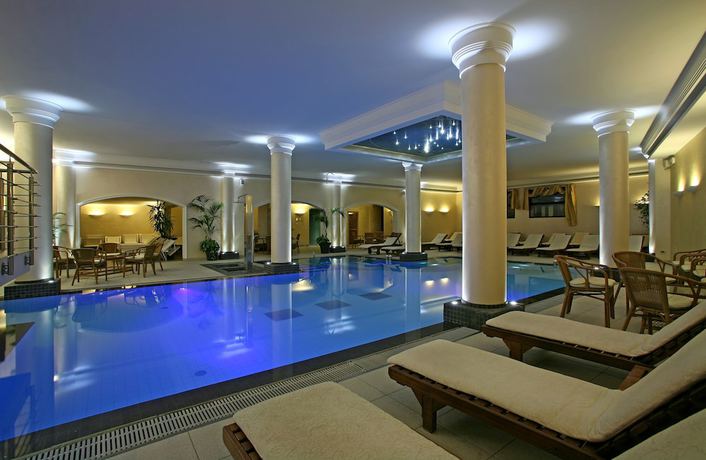 Imagen de la piscina del Hotel Salus Terme. Foto 20