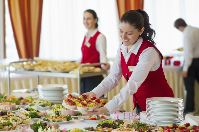 Imagen del bar/restaurante del Hotel Salut. Foto 3