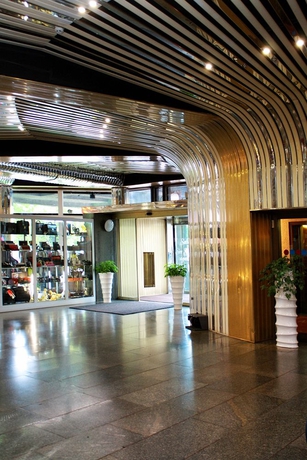 Imagen de los interiores del Hotel Salute. Foto 10