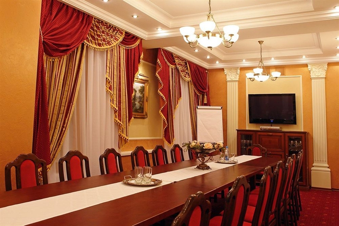 Imagen de los interiores del Hotel Salute. Foto 14