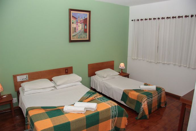 Imagen de la habitación del Hotel Salvador, Po&ccedil;os de Caldas. Foto 5
