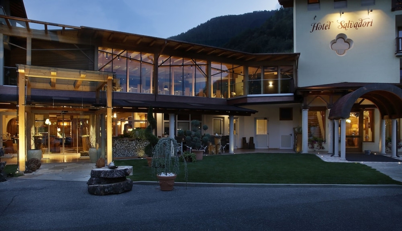 Imagen de los interiores del Hotel Salvadori. Foto 17
