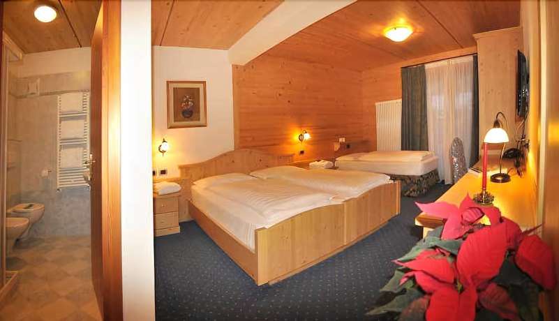 Imagen de la habitación del Hotel Salvan. Foto 5