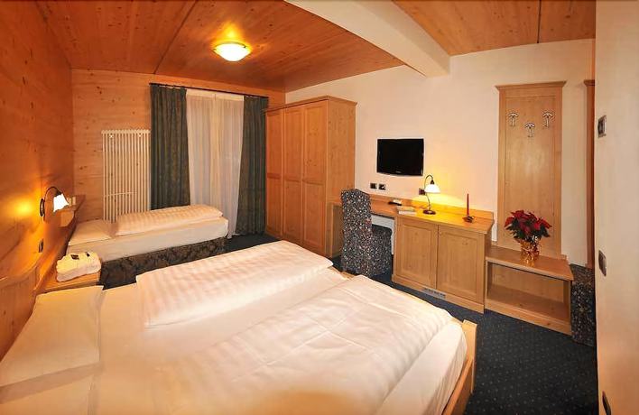 Imagen de la habitación del Hotel Salvan. Foto 9