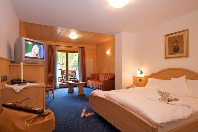 Imagen de la habitación del Hotel Salvan. Foto 15