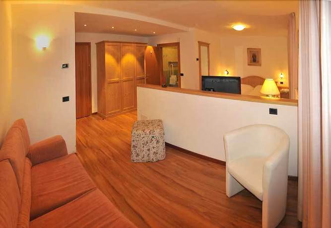 Imagen de la habitación del Hotel Salvan. Foto 18