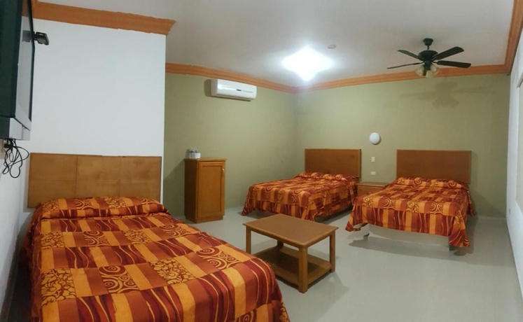 Imagen de la habitación del Hotel Salvatierra. Foto 6