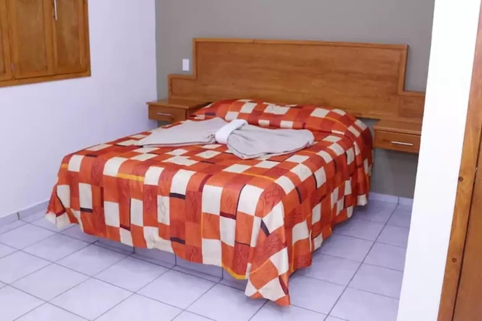 Imagen de la habitación del Hotel Salvatierra. Foto 9