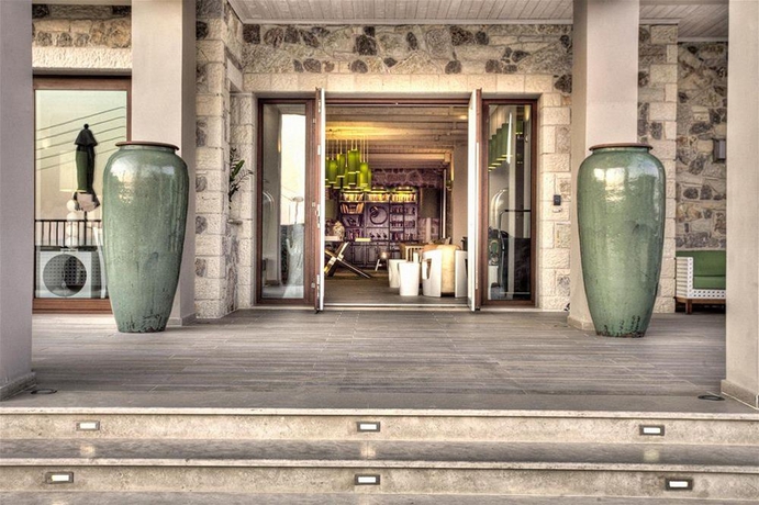 Imagen general del Hotel Salvator Villas and Spa. Foto 10