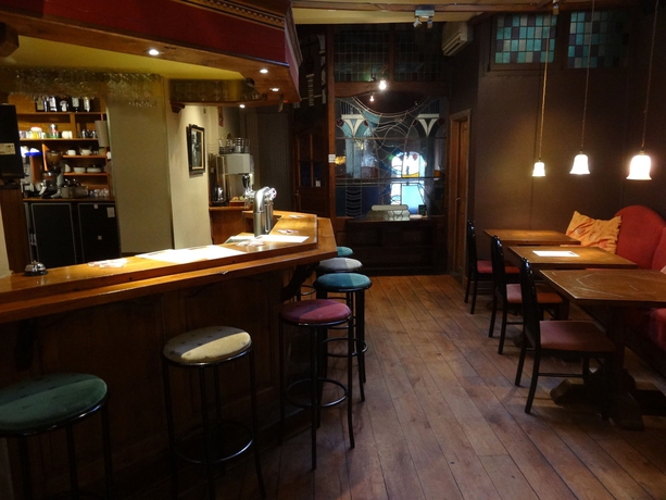 Imagen del bar/restaurante del Hotel Salvators. Foto 4