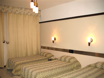 Imagen de la habitación del Hotel Salvatti Iguassu. Foto 3