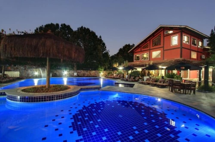Imagen de la piscina del Hotel Salvetti Praia. Foto 18