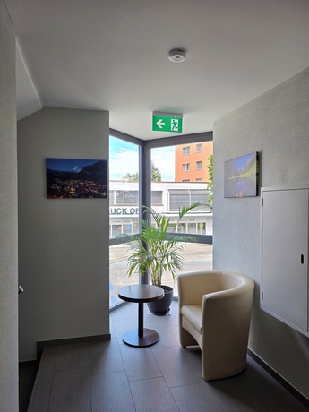 Imagen de los interiores del Hotel Salvi. Foto 16