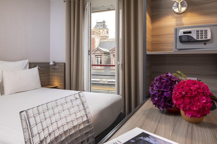 Imagen de la habitación del Hotel Salvia Paris. Foto 7