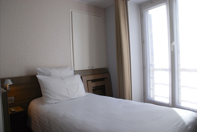 Imagen de la habitación del Hotel Salvia Paris. Foto 11