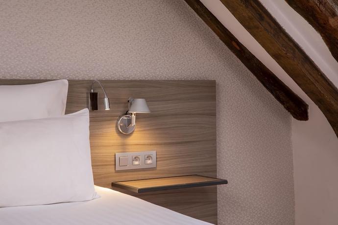 Imagen de la habitación del Hotel Salvia Paris. Foto 14