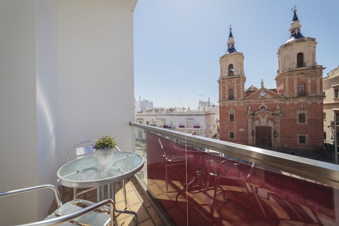 Imagen de la habitación del Hotel Salymar. Foto 11