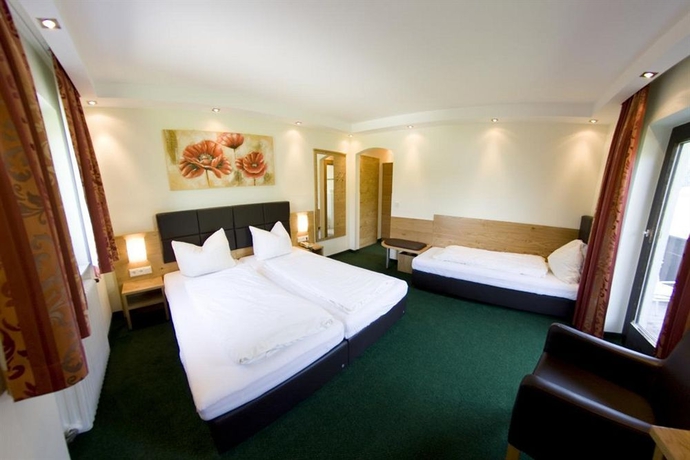 Imagen de la habitación del Hotel Salzburger Dolomitenhof. Foto 2