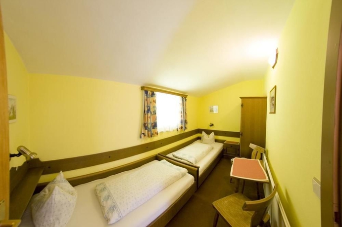 Imagen de la habitación del Hotel Salzburger Dolomitenhof. Foto 8