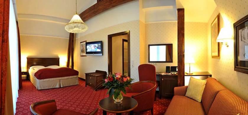 Imagen de la habitación del Hotel Salzburger Hof. Foto 11