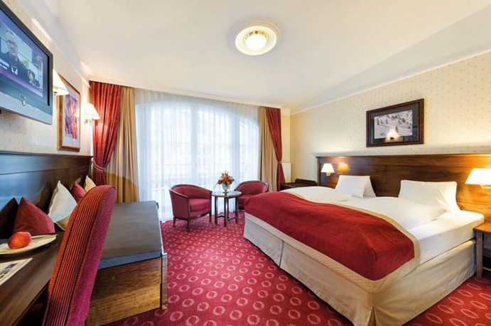 Imagen de la habitación del Hotel Salzburger Hof. Foto 12