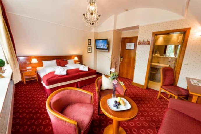 Imagen de la habitación del Hotel Salzburger Hof. Foto 15