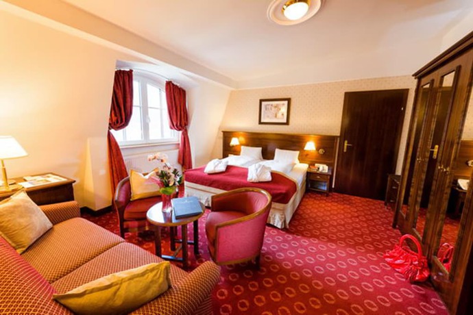 Imagen de la habitación del Hotel Salzburger Hof. Foto 19