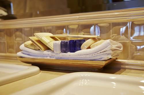 Imagen de la habitación del Hotel Salzburgerhof. Foto 3