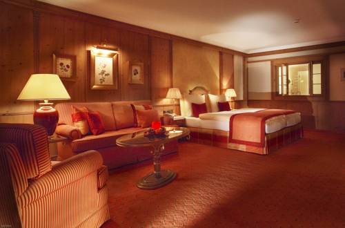 Imagen de la habitación del Hotel Salzburgerhof. Foto 12