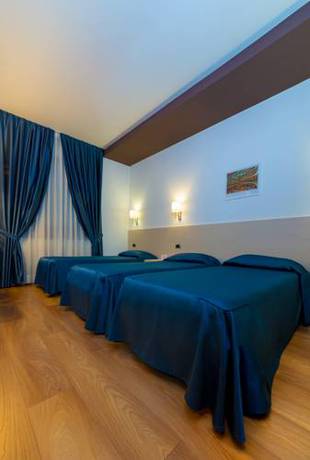 Imagen de la habitación del Hotel Sam. Foto 6