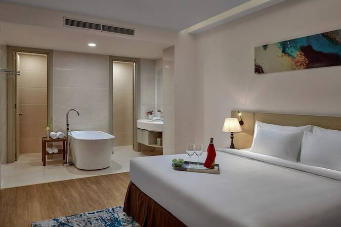 Imagen de la habitación del Hotel Sam Quang Binh. Foto 12