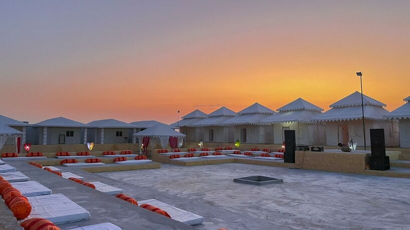 Imagen de la habitación del Hotel Sam Sand Dunes Desert Safari. Foto 13