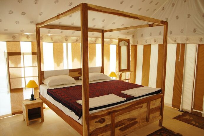 Imagen de la habitación del Hotel Sam Sand Dunes Desert Safari. Foto 16