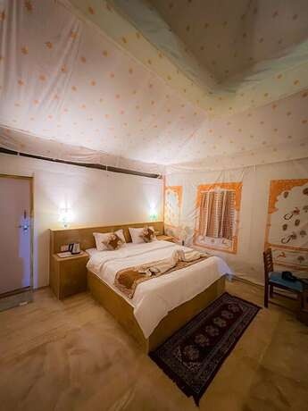 Imagen de la habitación del Hotel Sam Sand Dunes Desert Safari. Foto 21