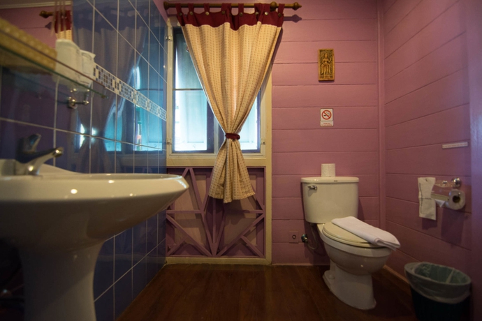 Imagen de la habitación del Hotel Sam Sen Sam Place. Foto 12