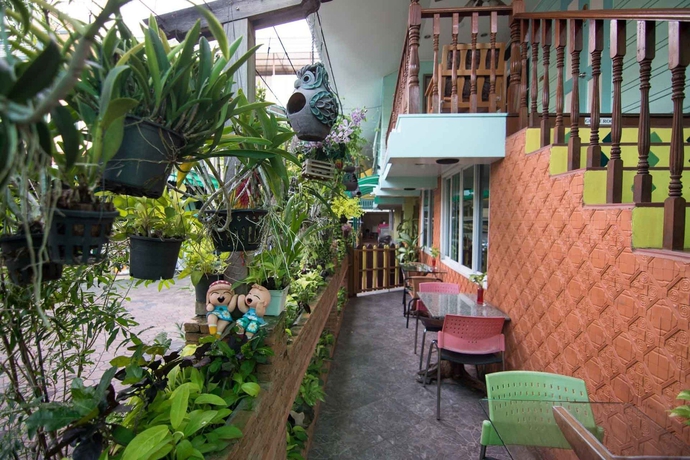 Imagen de los exteriores del Hotel Sam Sen Sam Place. Foto 15