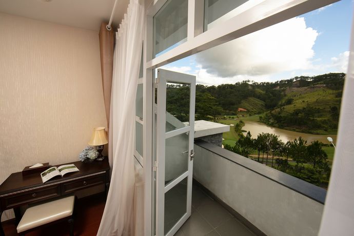 Imagen de la habitación del Hotel Sam Tuyen Lam Golf and Resorts. Foto 18
