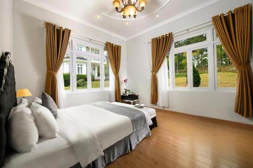 Imagen general del Hotel Sam Tuyen Lam Resort, Da Lat. Foto 2