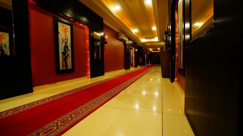Imagen de los interiores del Hotel Sama Al Qasr Apartment Elmohamadia. Foto 6