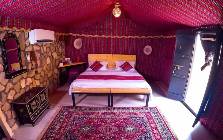 Imagen general del Hotel Sama Al Wasil Desert Camp. Foto 8